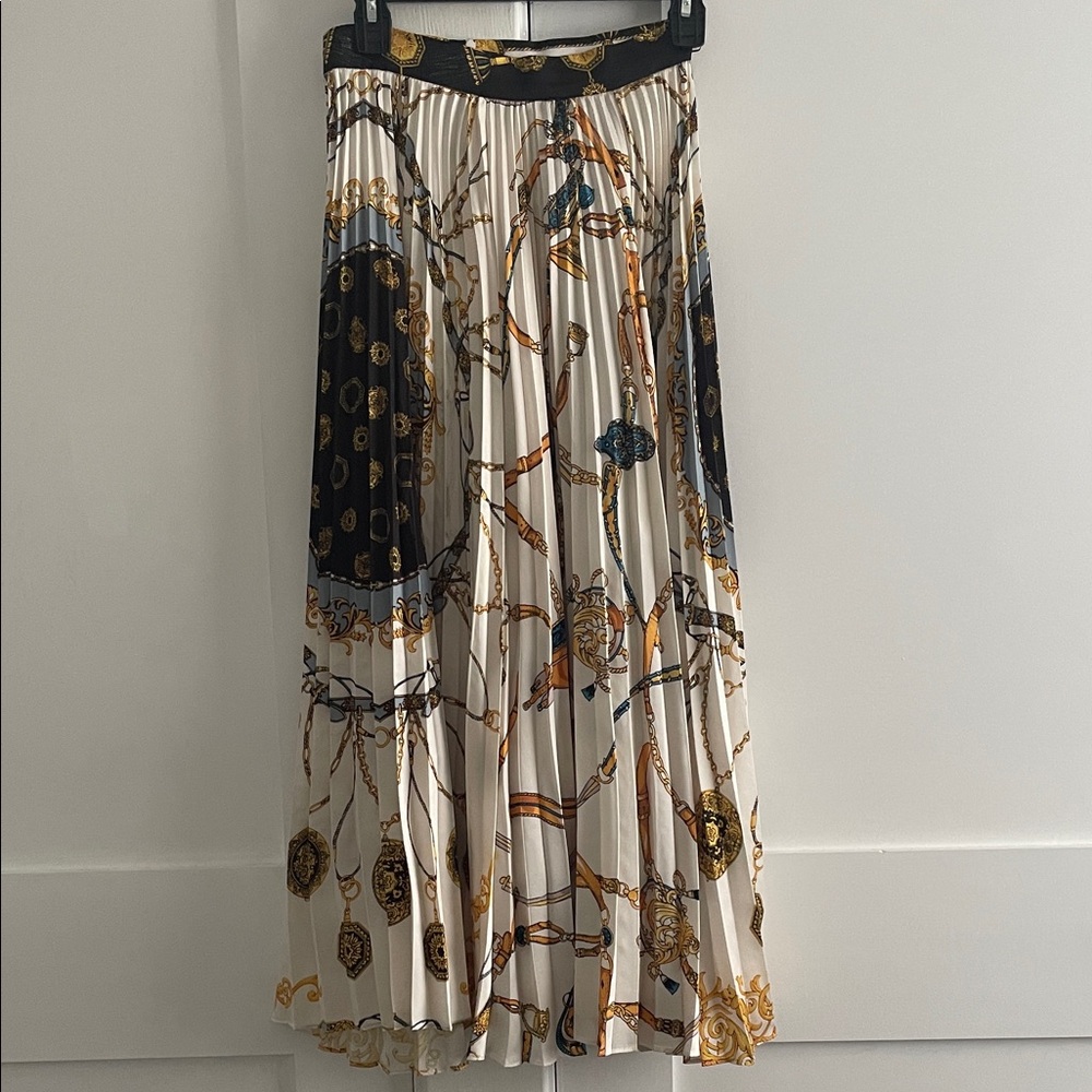 Zara Black and Cream Chain Print Maxi Skirt
